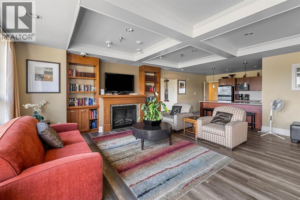 103 19673 MEADOW GARDENS WAY, Pitt Meadows