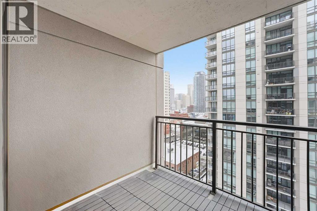 Single Family House for Sale in    Street SW Beltline Calgary 