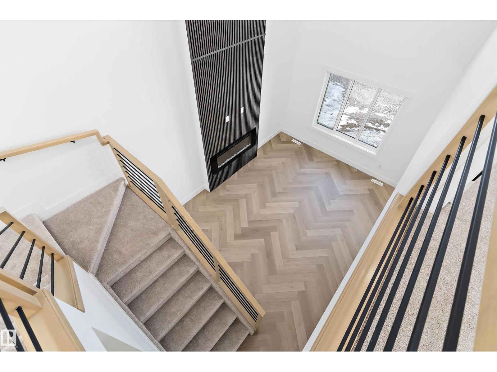 220 EDGEMONT GR NW - 14