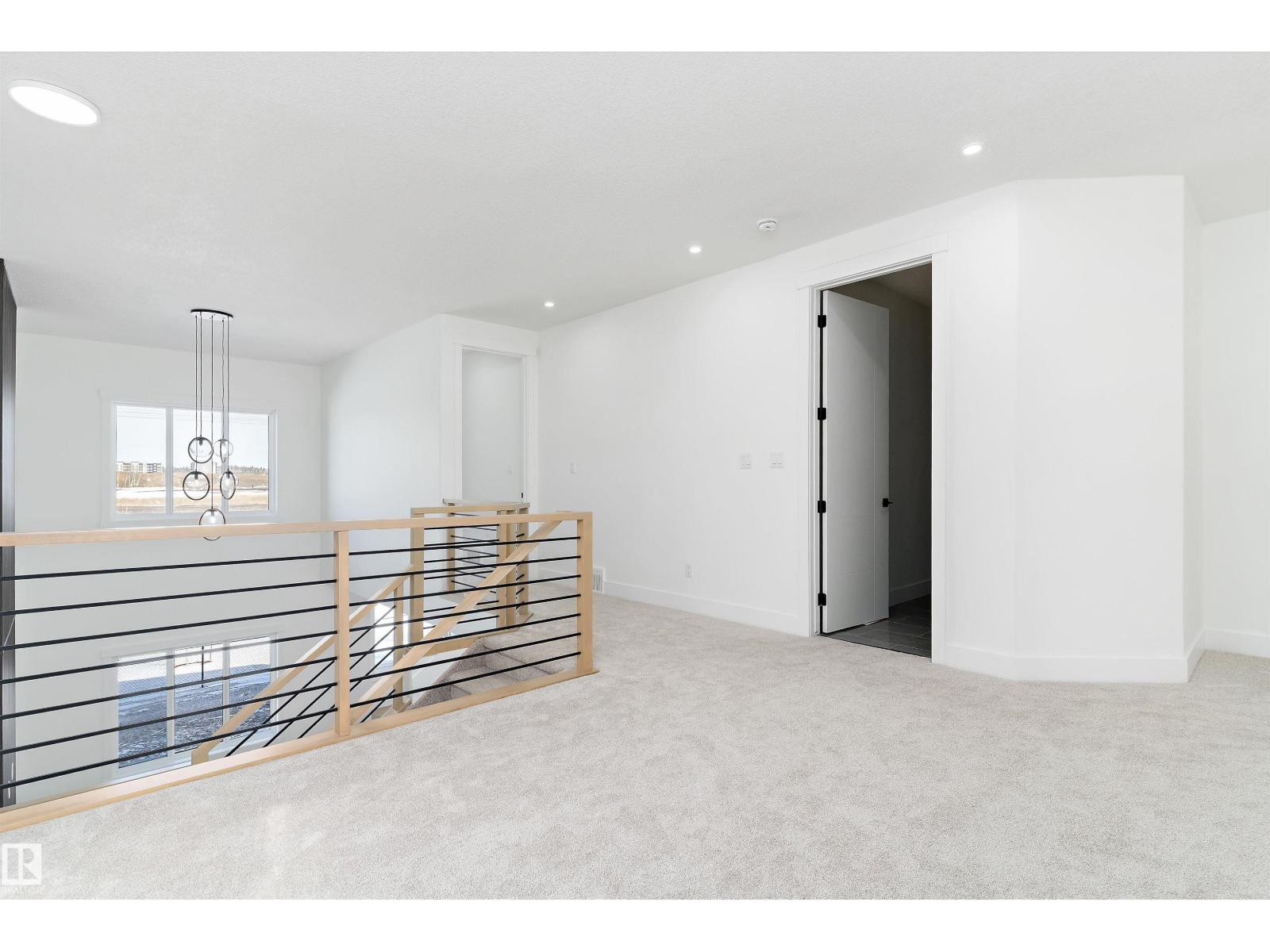 220 EDGEMONT GR NW - 24