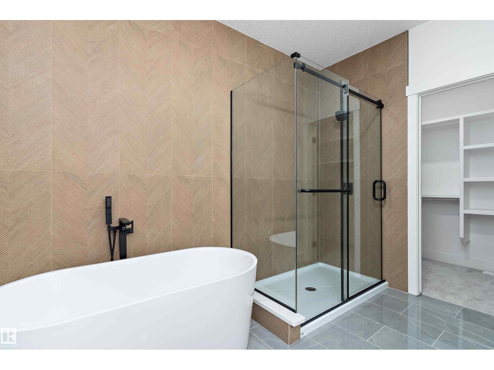 220 EDGEMONT GR NW - 30