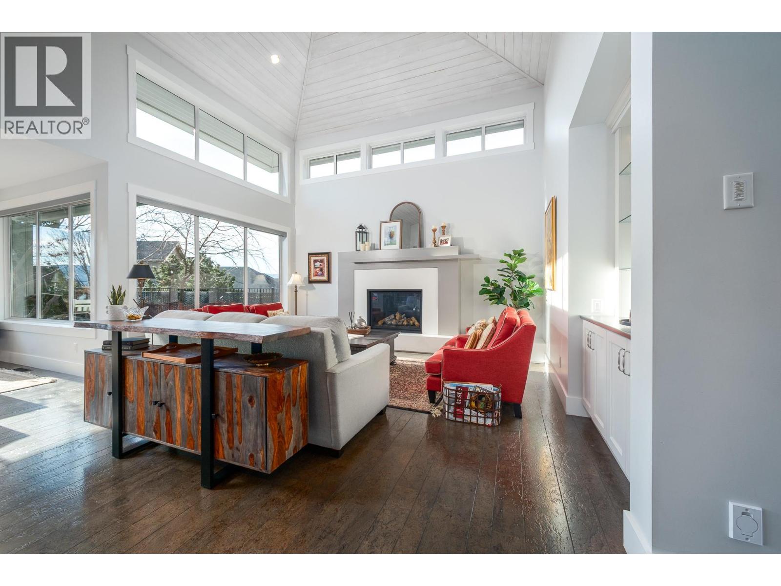 131 SKYLAND DRIVE - 29