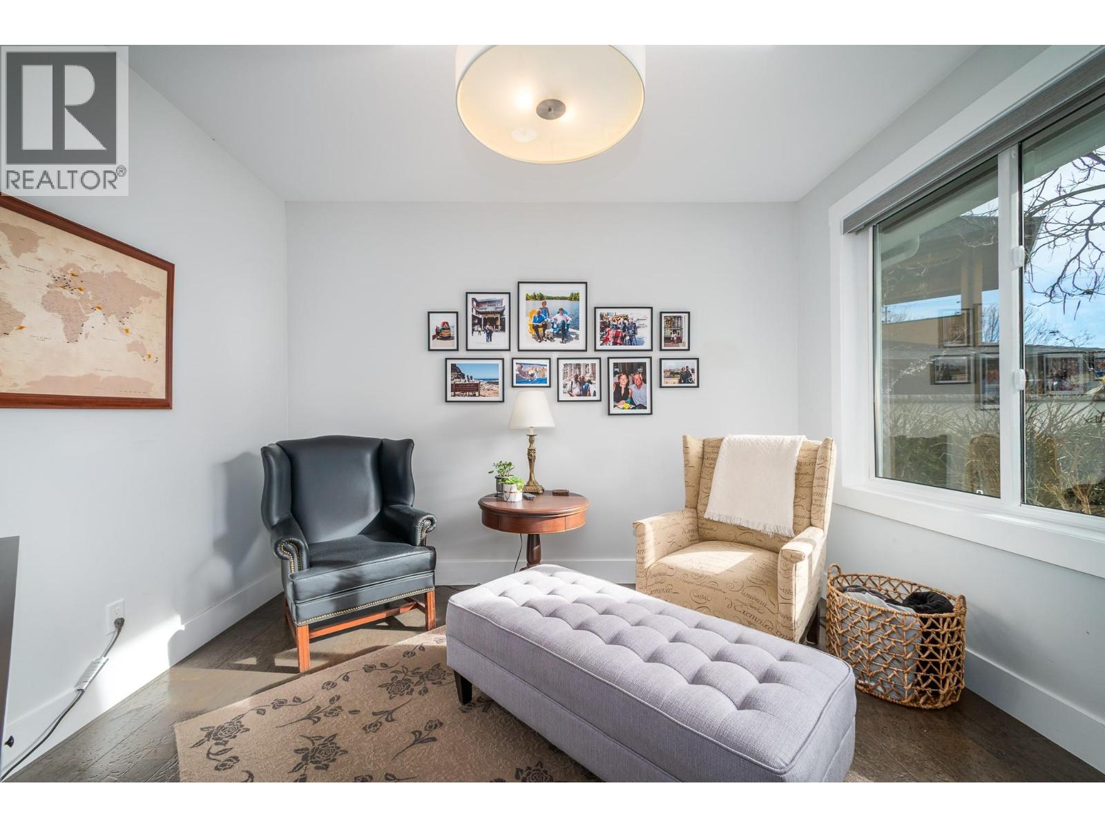 131 SKYLAND DRIVE - 10