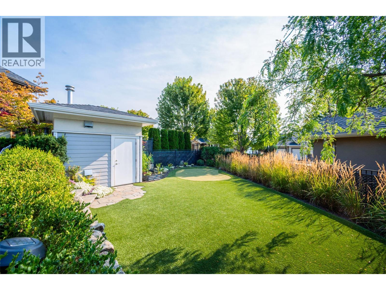 131 SKYLAND DRIVE - 71