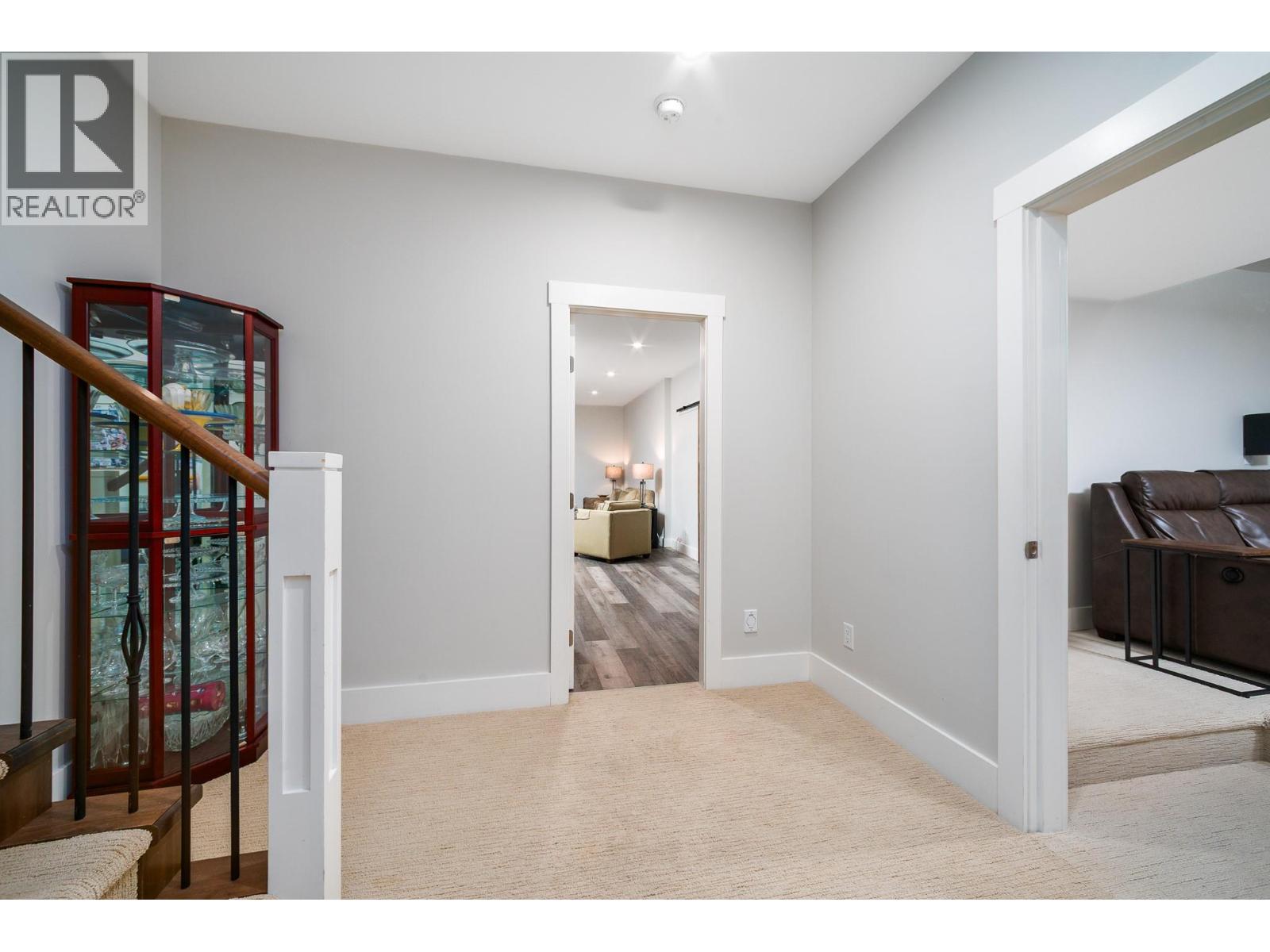 131 SKYLAND DRIVE - 52