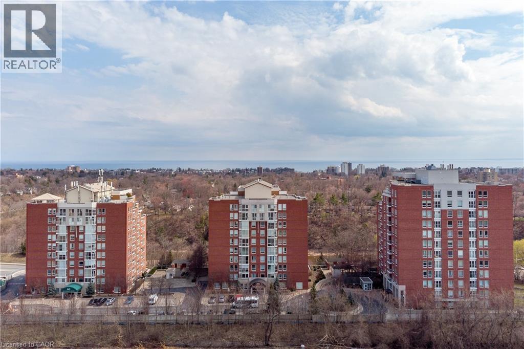 50 OLD MILL Road Unit# PH8,Oakville,,