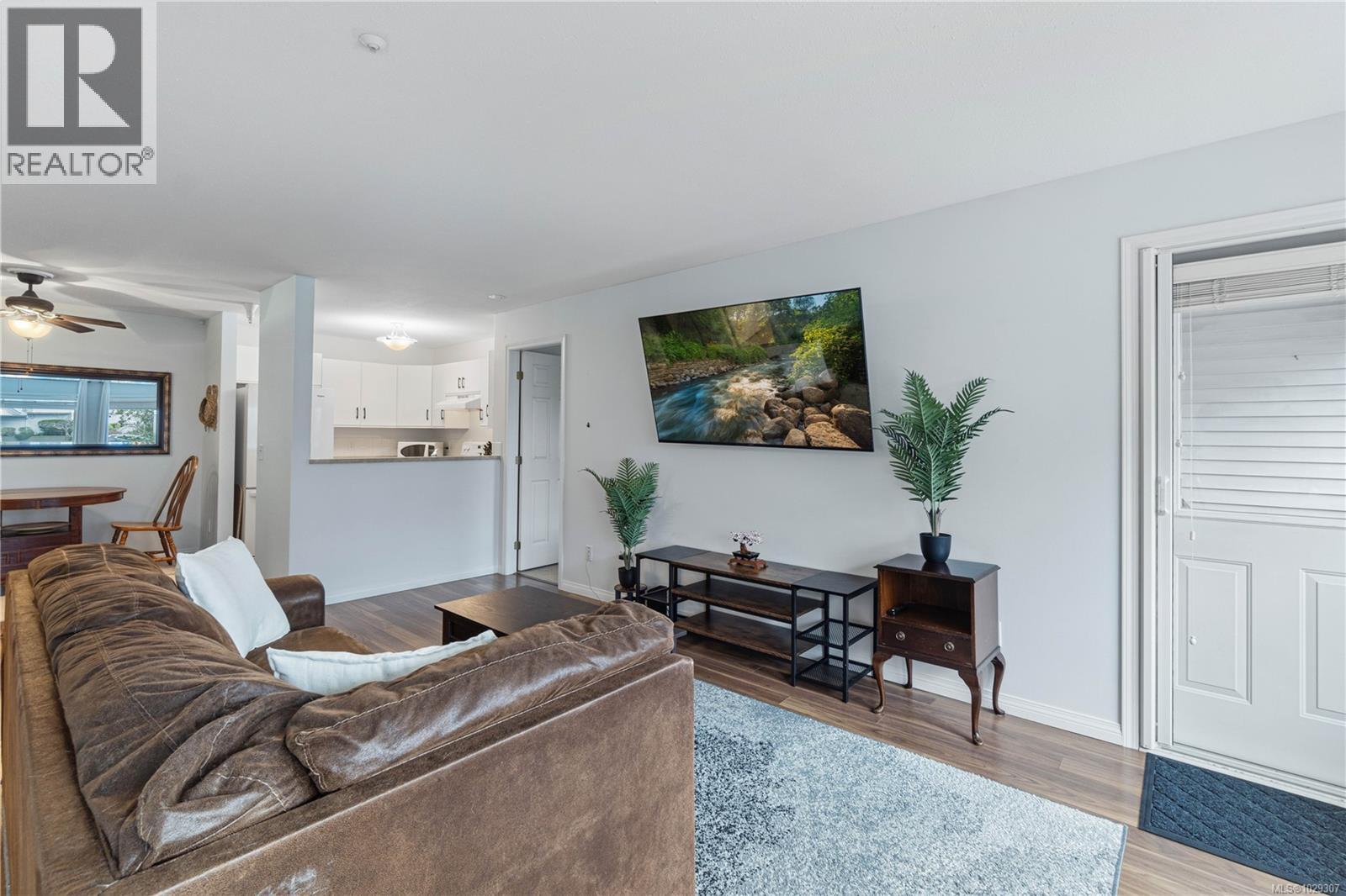 #406 1631 DUFFERIN CRES - 13