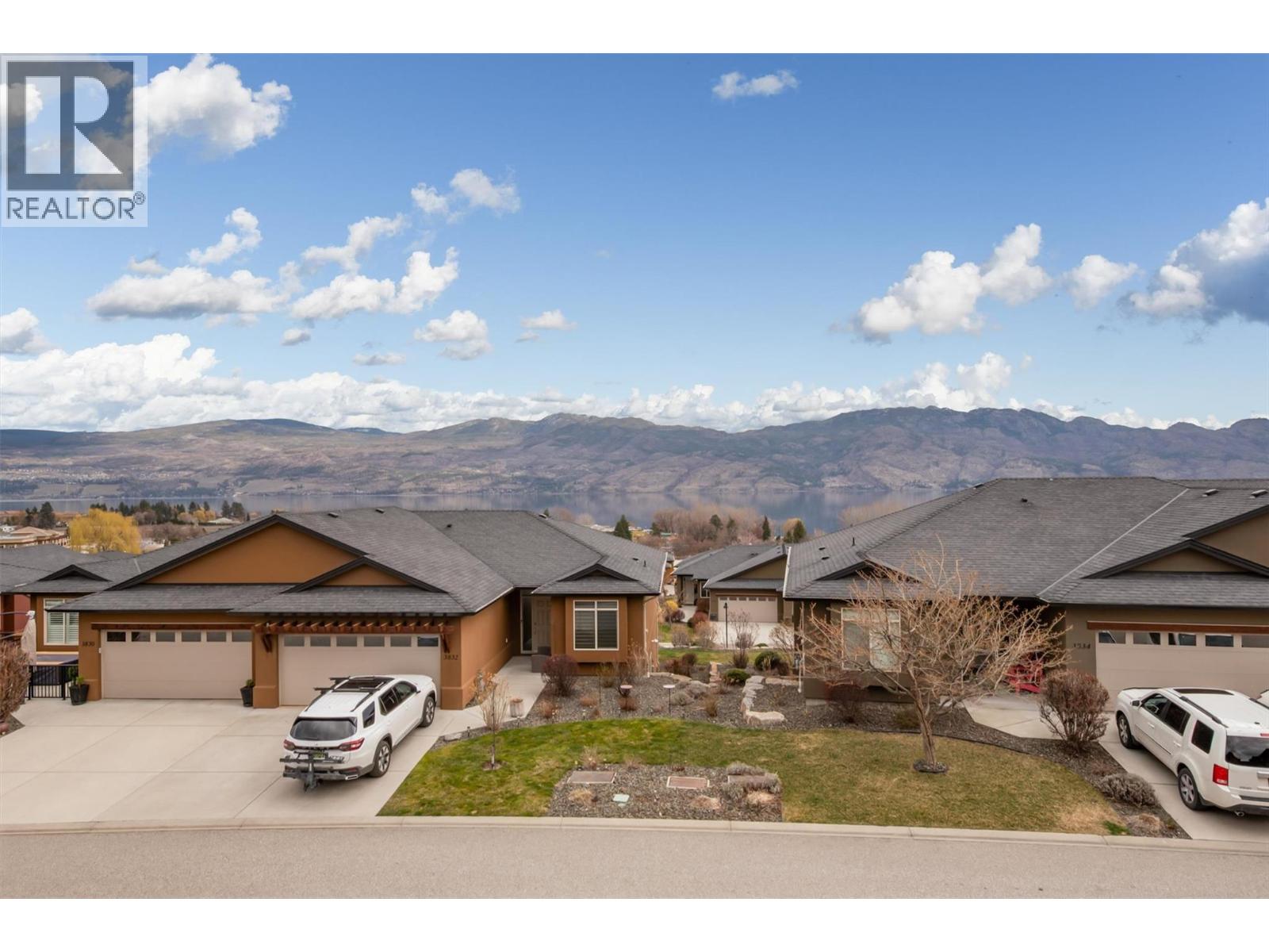 2172 Alvarado Trail, West Kelowna