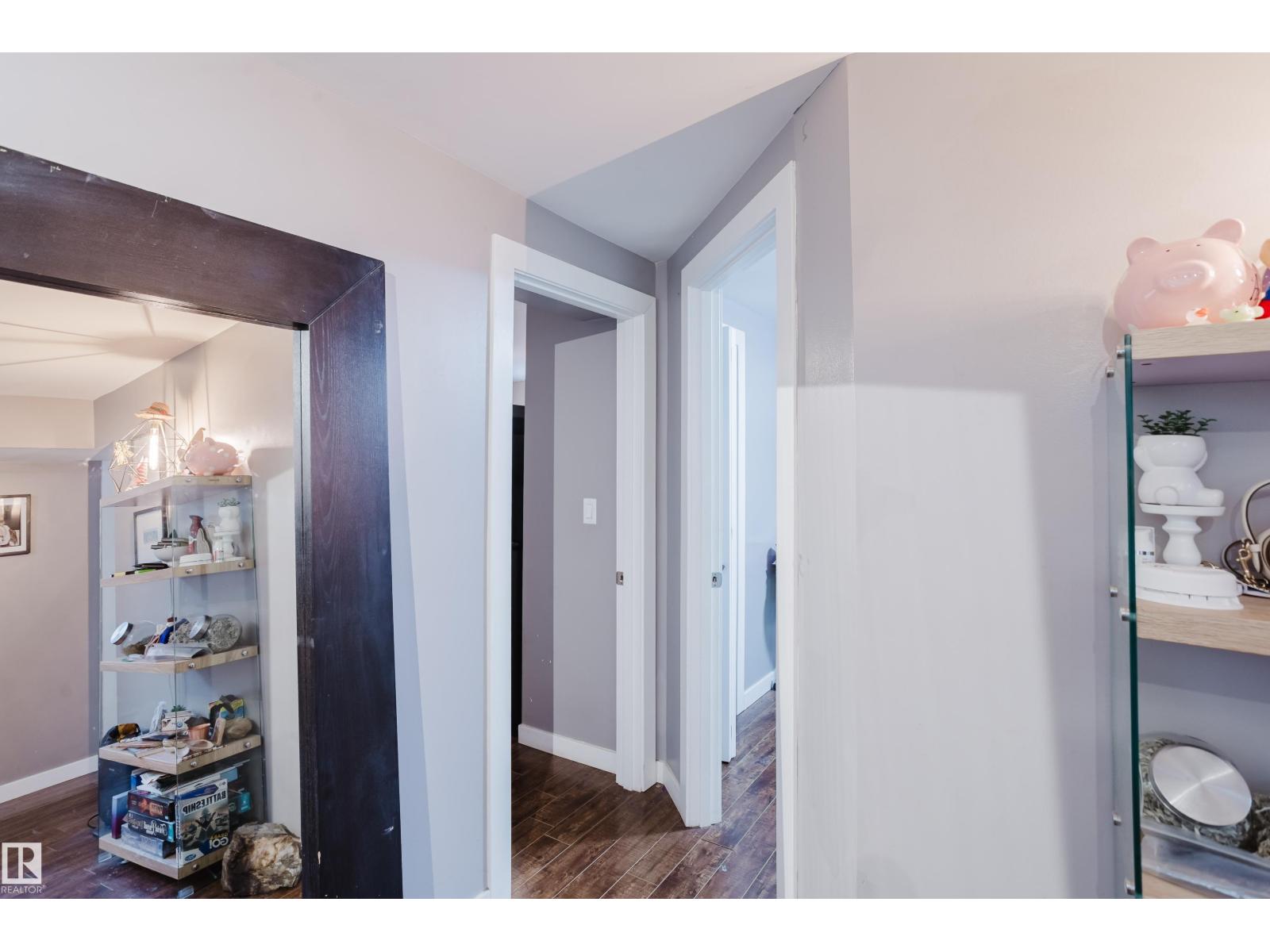 6707 149A AV NW — photo 38