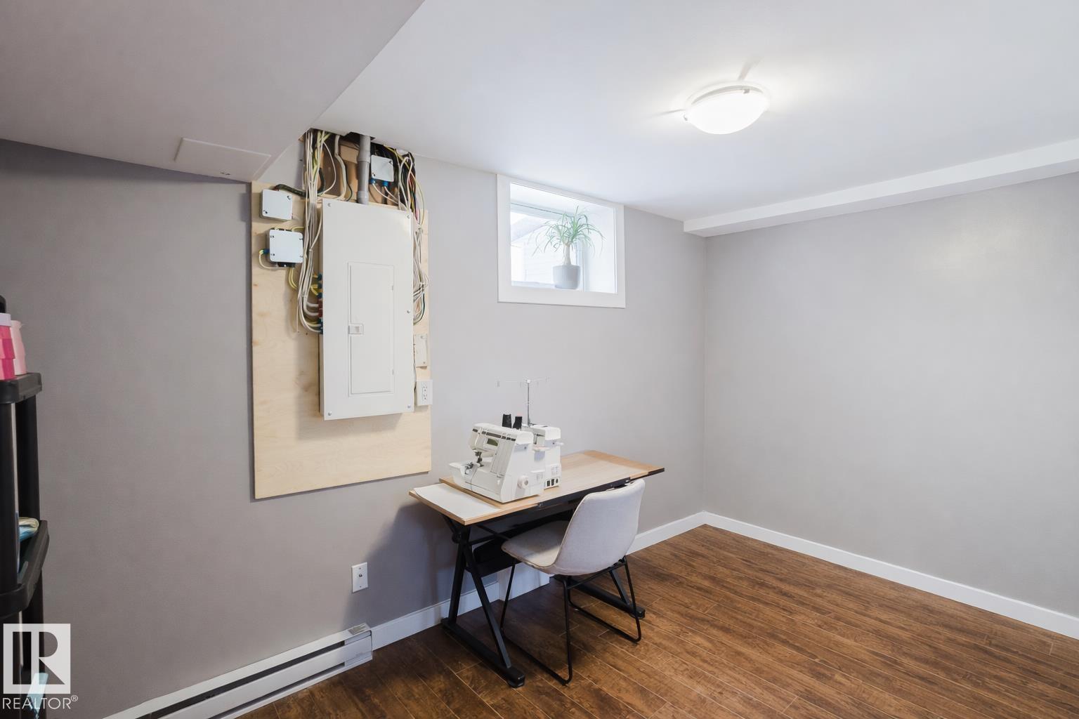 6707 149A AV NW — photo 40