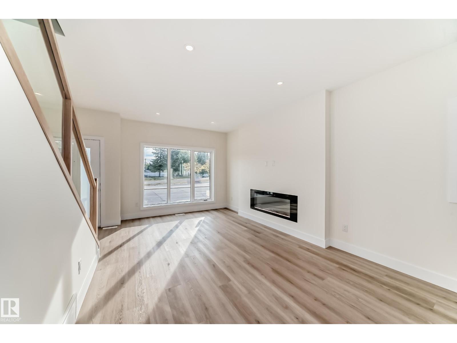 10718 149 ST NW NW - 16