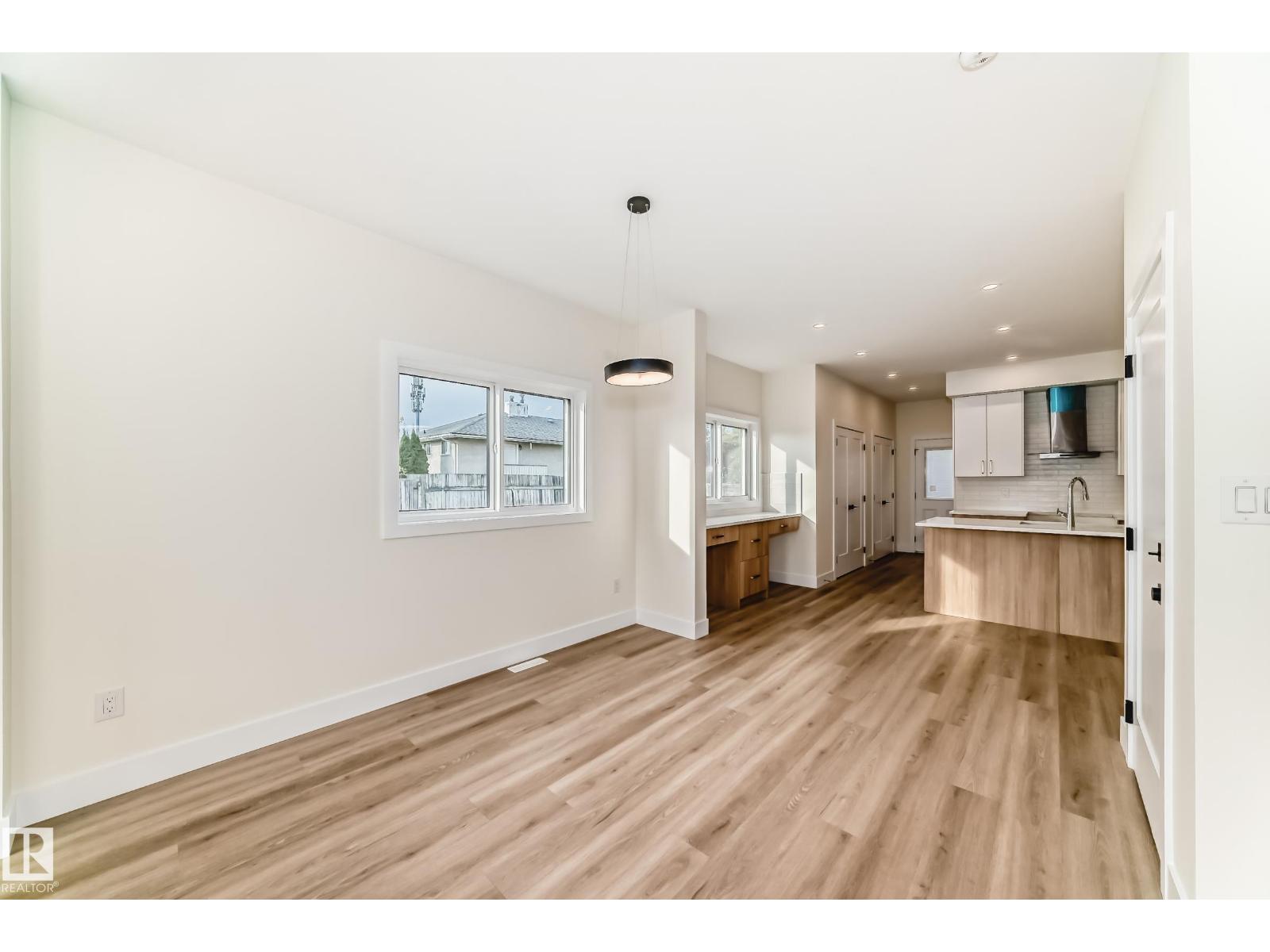 10718 149 ST NW NW - 17