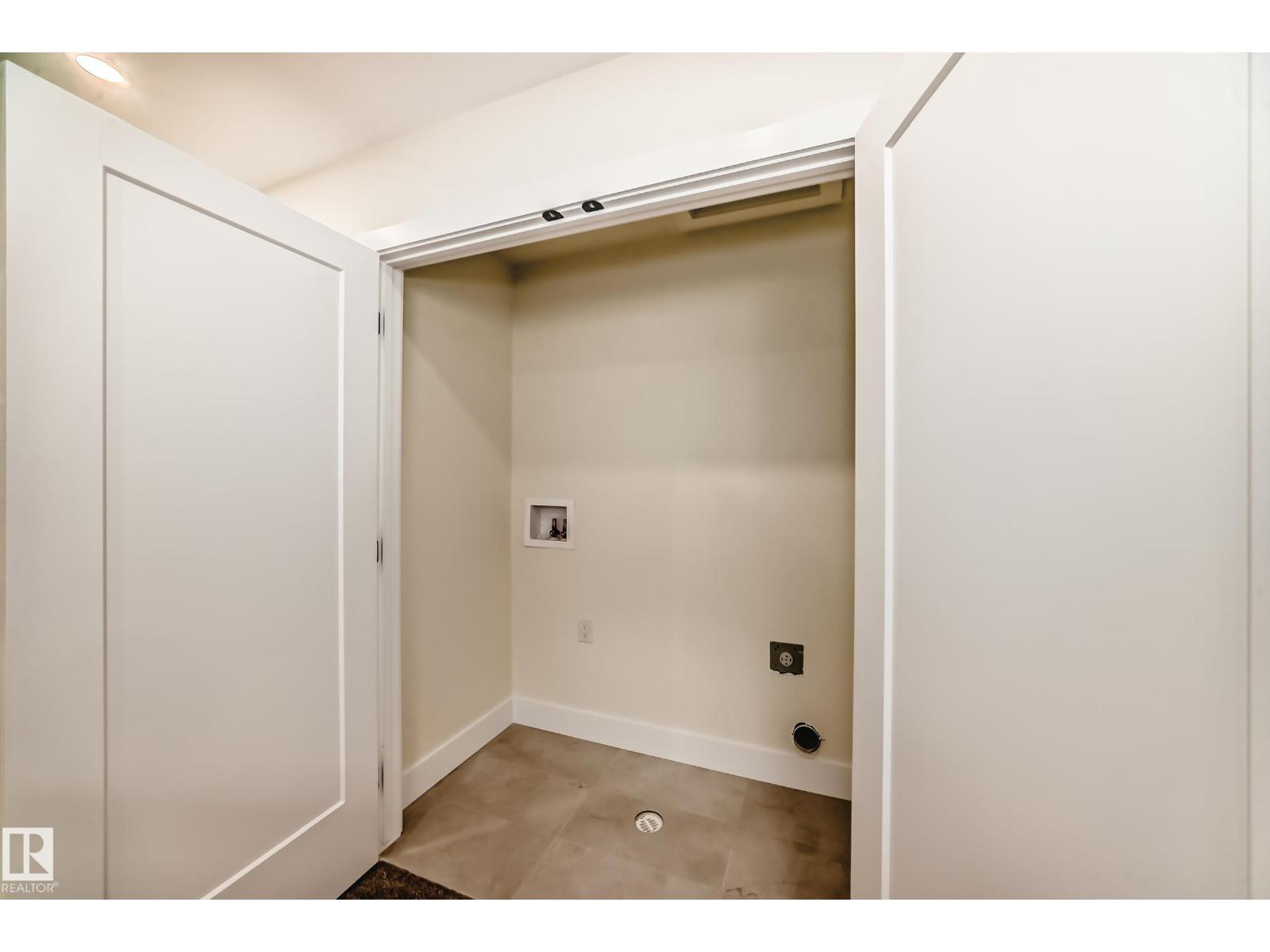 10718 149 ST NW NW - 43