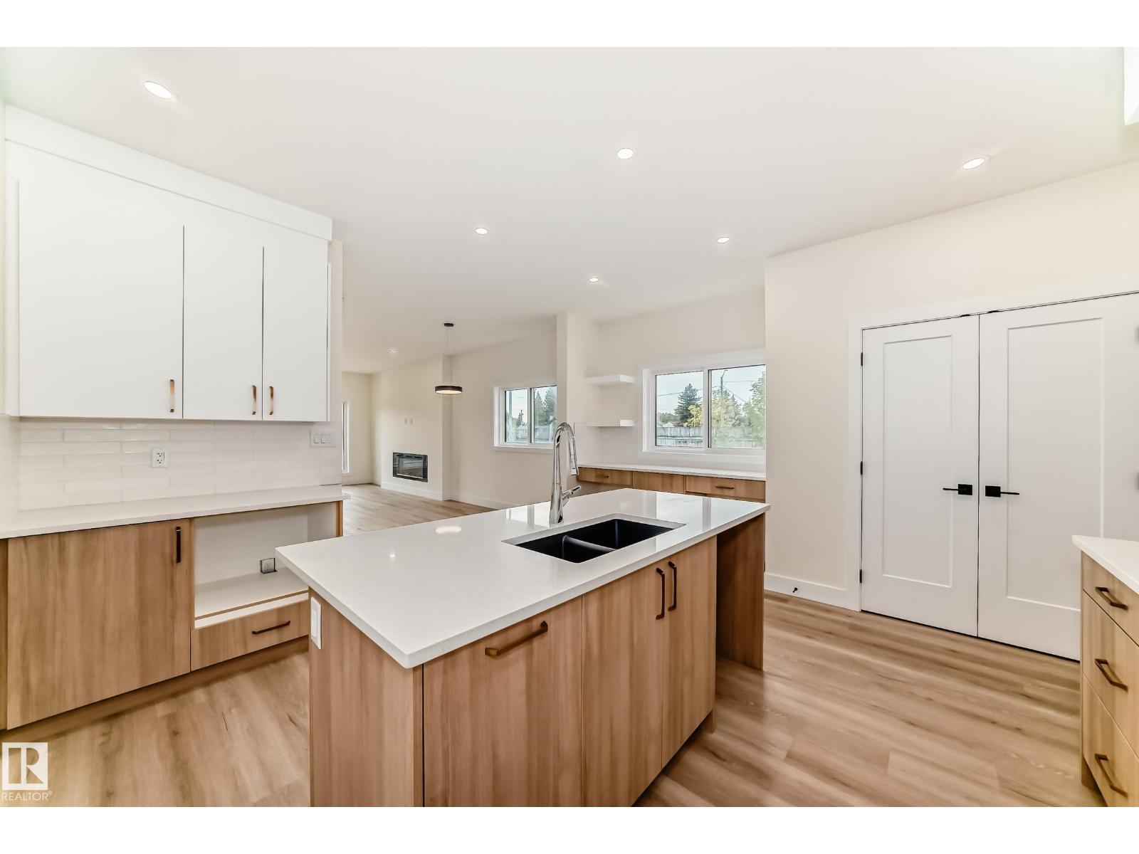 10718 149 ST NW NW - 9