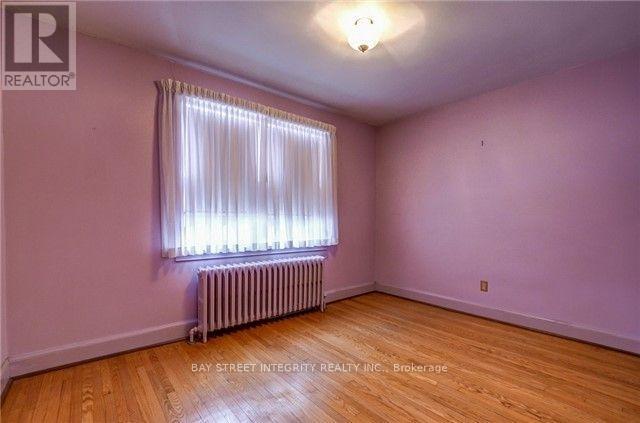 889 ROYAL YORK ROAD - 13