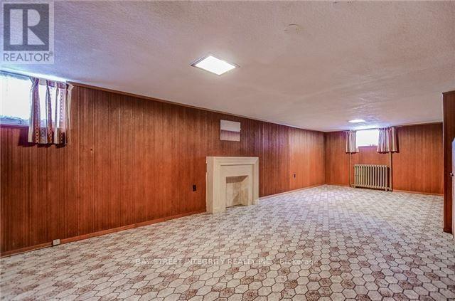 889 ROYAL YORK ROAD - 15