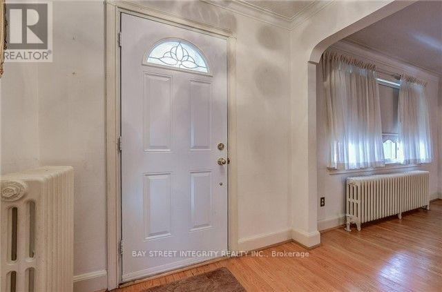 889 ROYAL YORK ROAD - 3