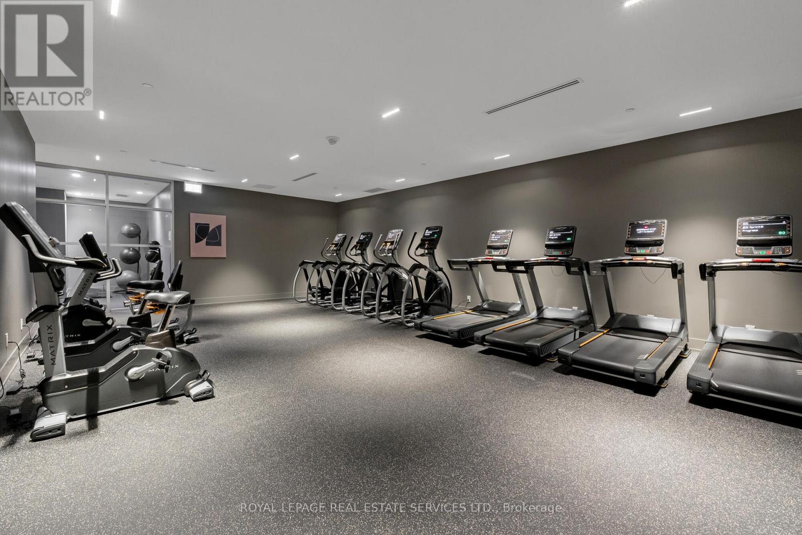 #621 1787 ST CLAIR AVENUE W - 22