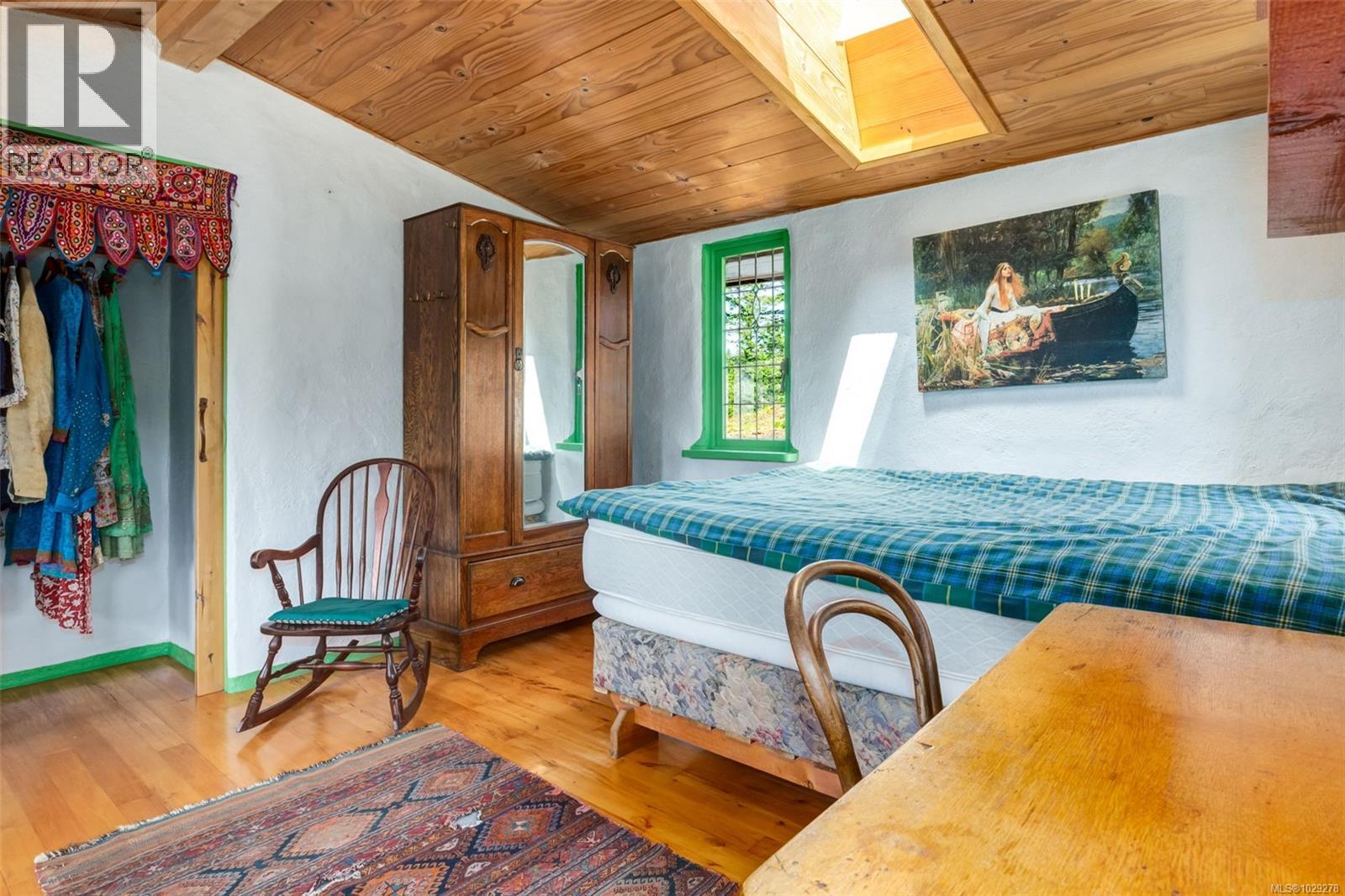 9 Grant Rd - 23