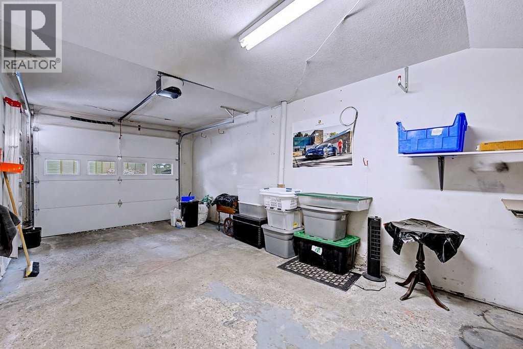 Single Family House for Sale in    Street NW Varsity Calgary 