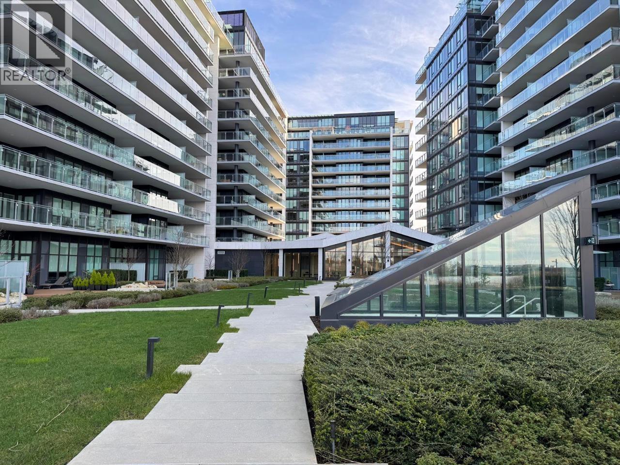 805 6855 PEARSON WAY — photo 27