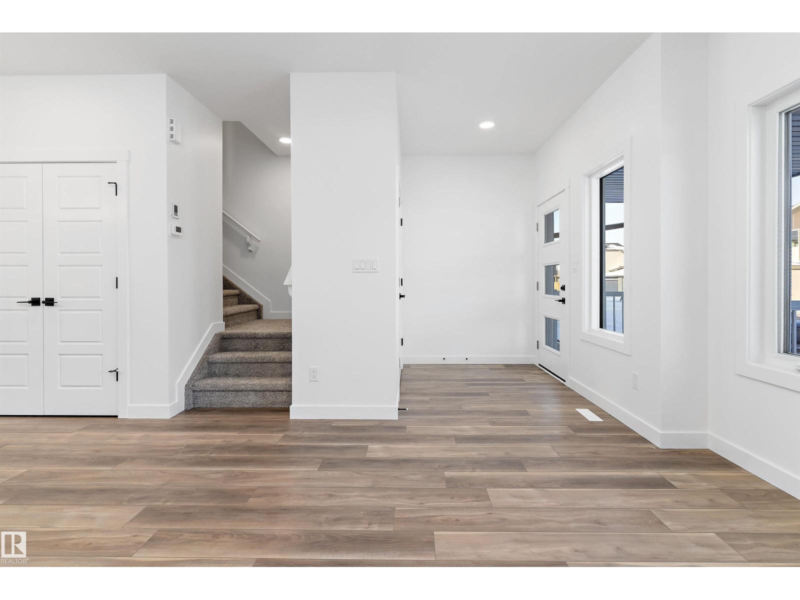 
          2016 191 Street NW
            <br/>
            <span>Edmonton</span>
            , 
            <span>AB</span>
             <span>T6M3E8</span>
         - Photo 28
