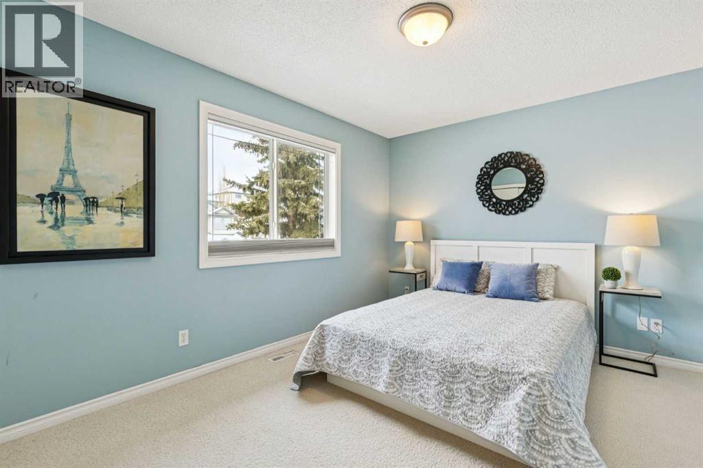 56 Bow Ridge Drive, Cochrane