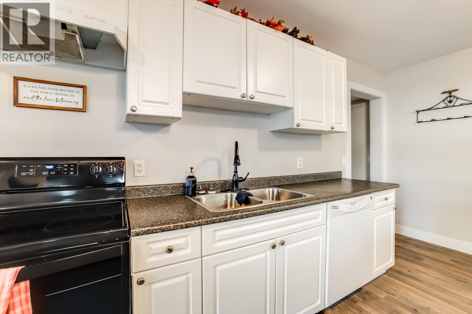 13093 Shoreline Drive - 29