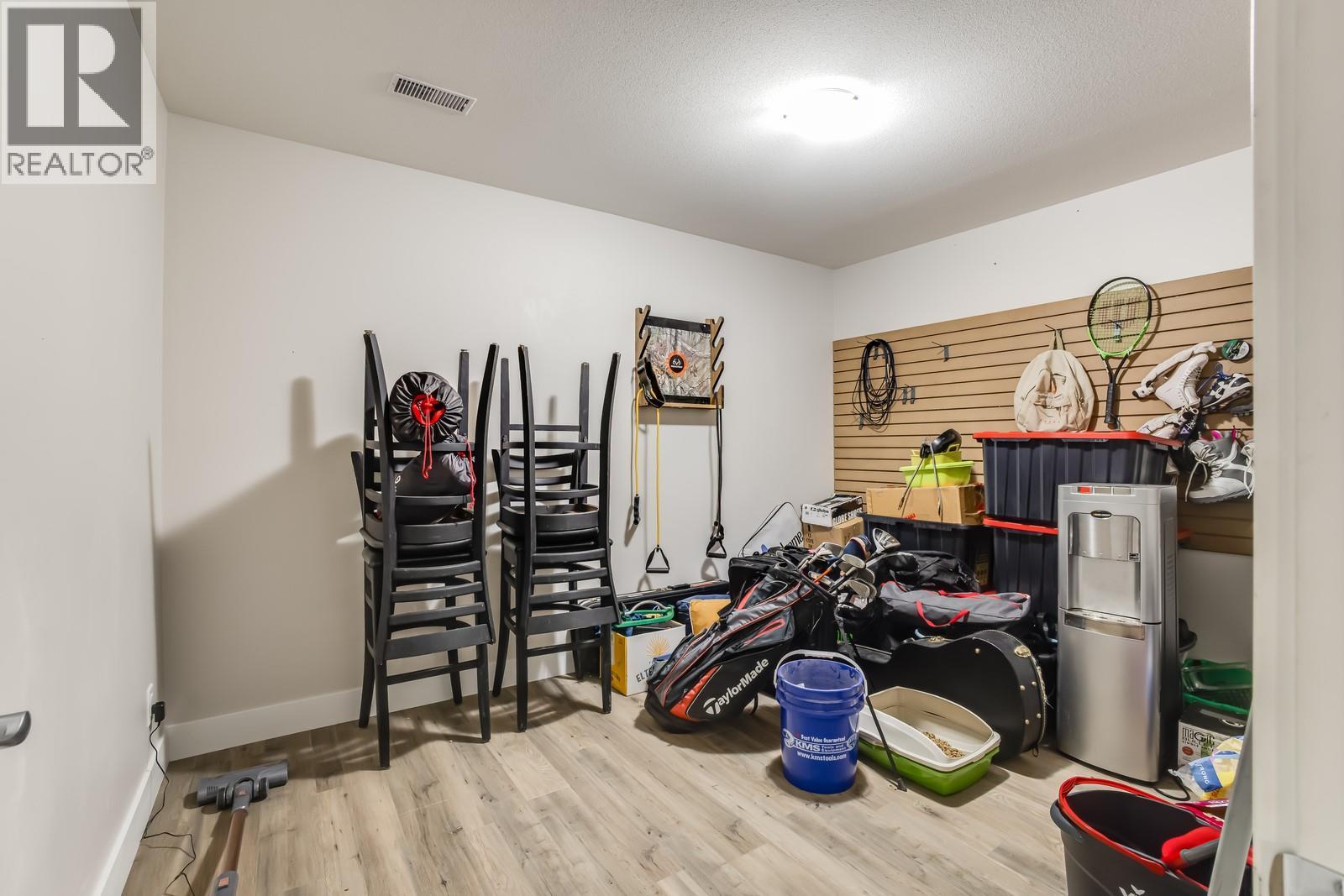 13093 Shoreline Drive, Lake Country