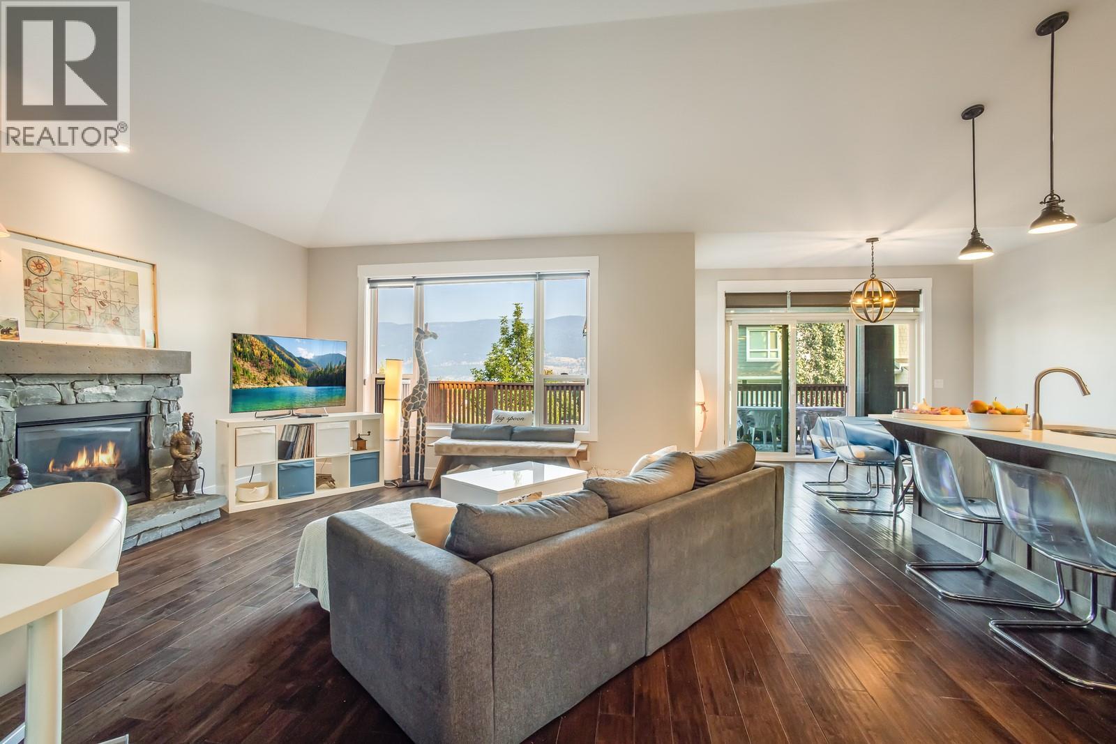 13093 Shoreline Drive, Lake Country