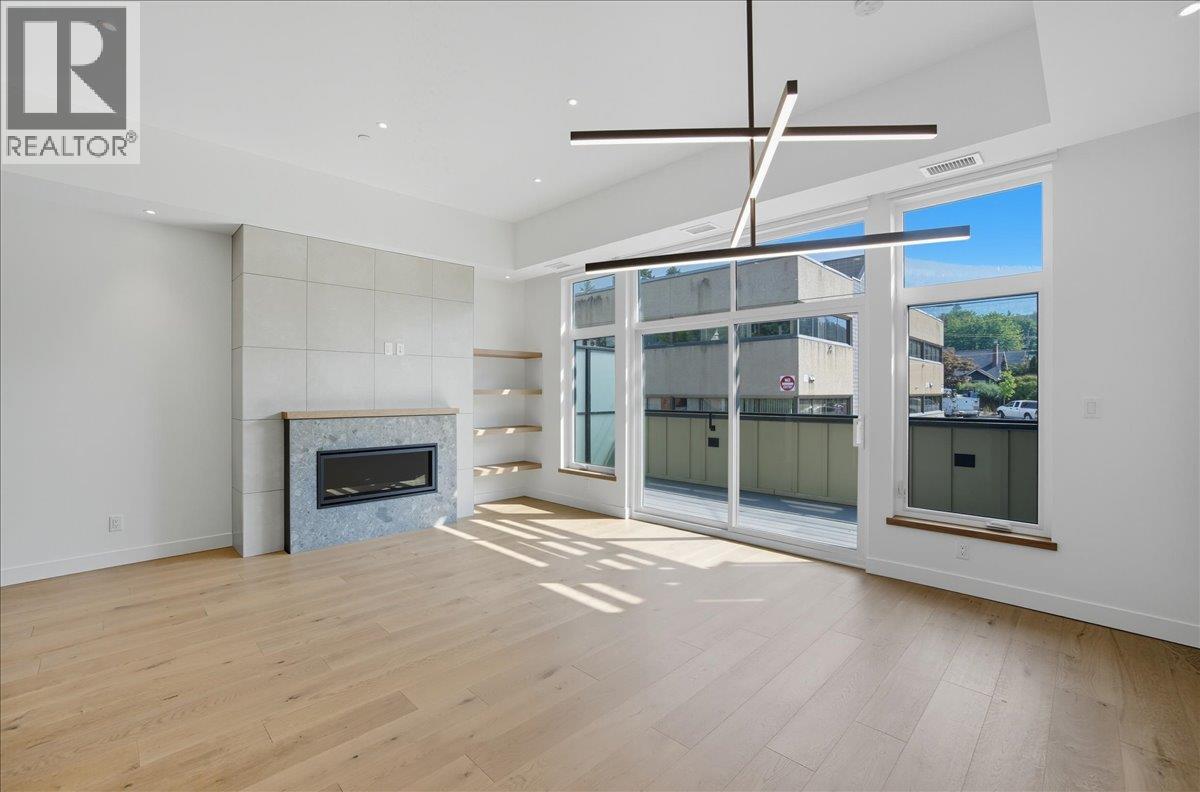 266 BAKER Street Unit# 17, Nelson