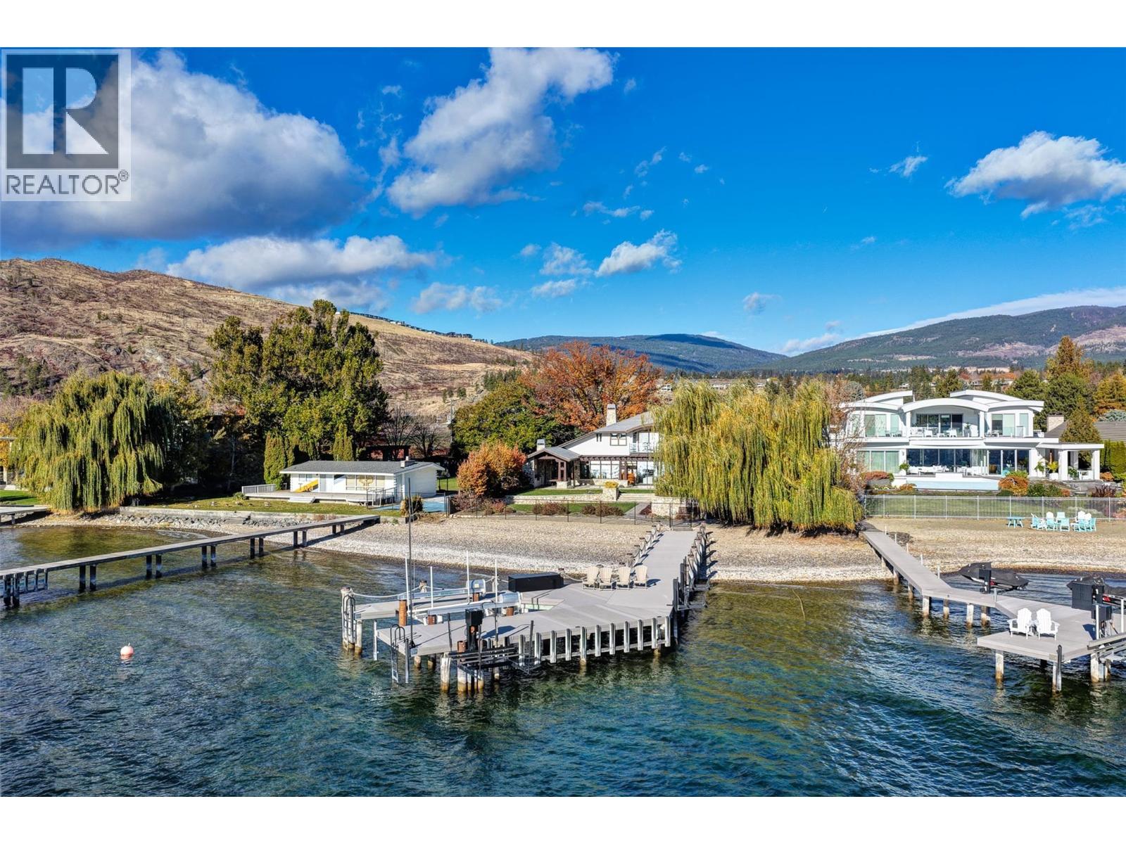 2423 Whitworth Road, West Kelowna