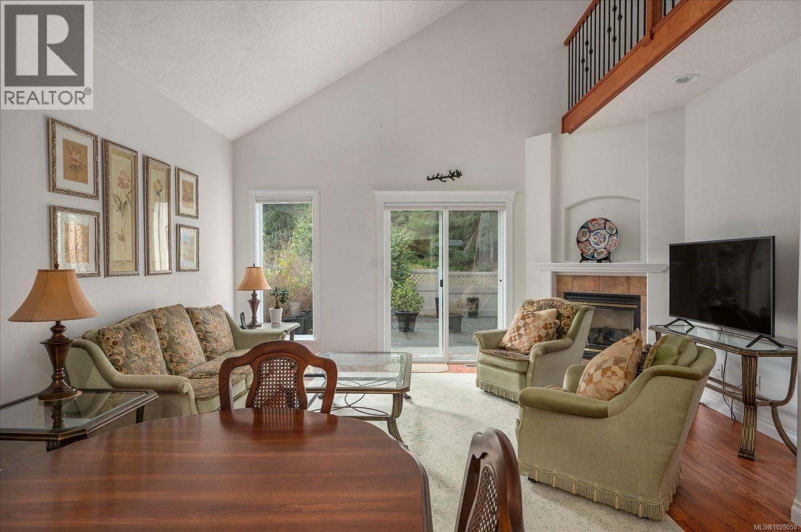 #42 1150 WALKEM RD - 16