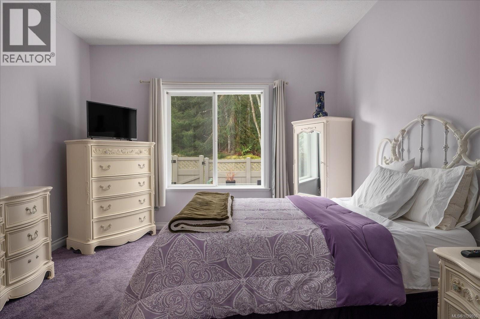 #42 1150 WALKEM RD - 20