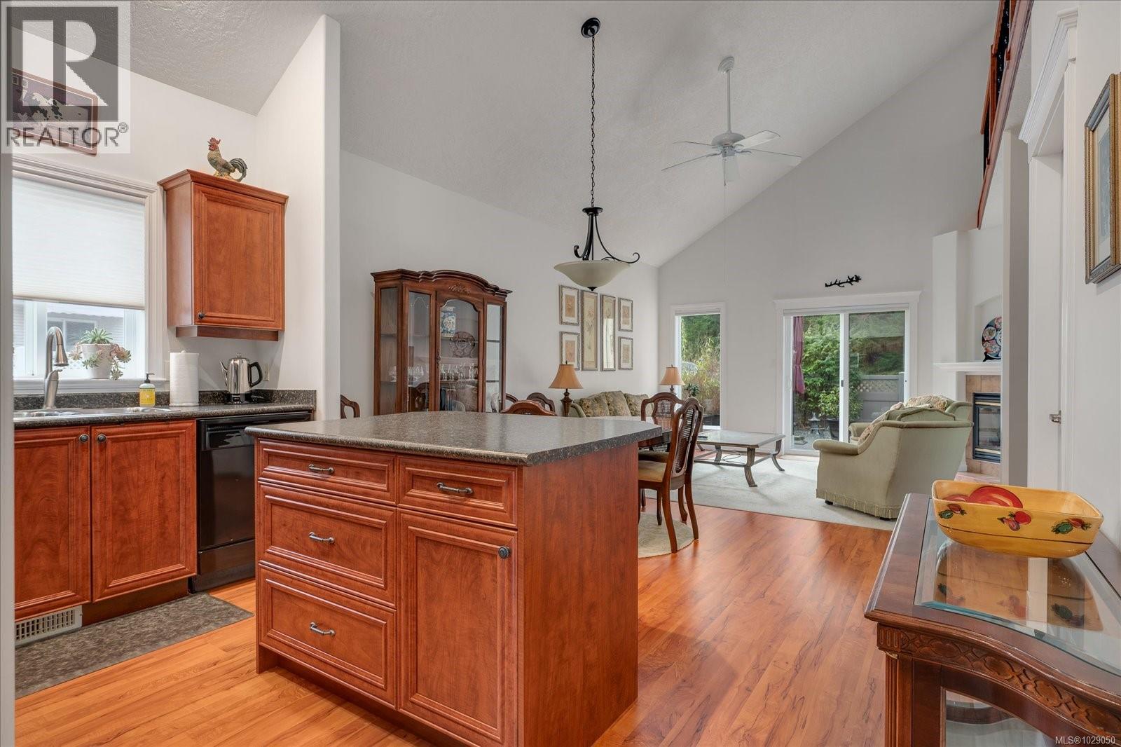 #42 1150 WALKEM RD - 9