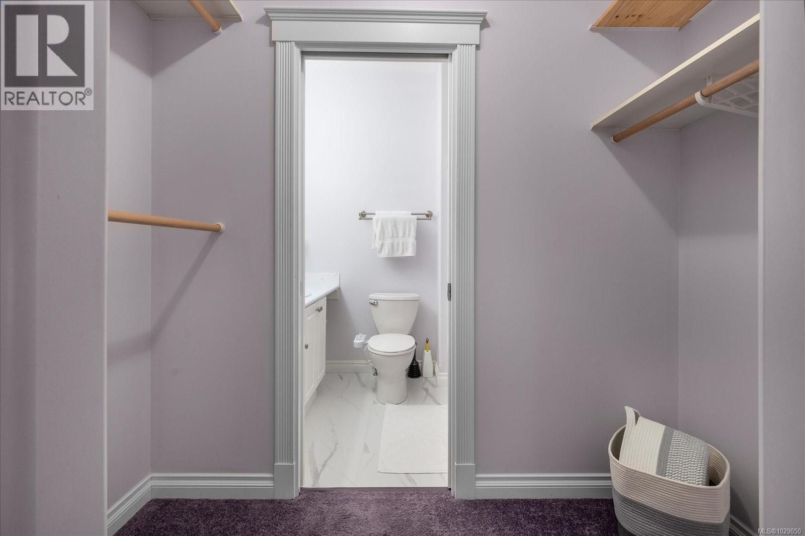 #42 1150 WALKEM RD - 21