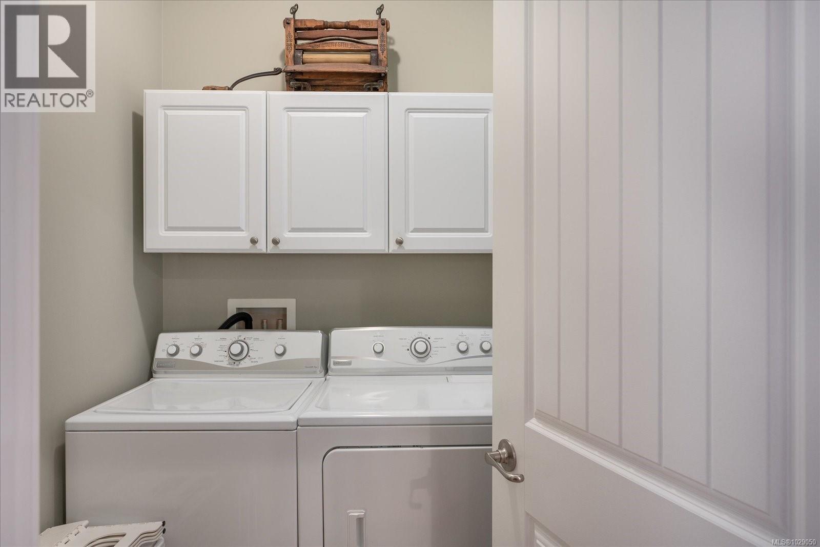 #42 1150 WALKEM RD - 15