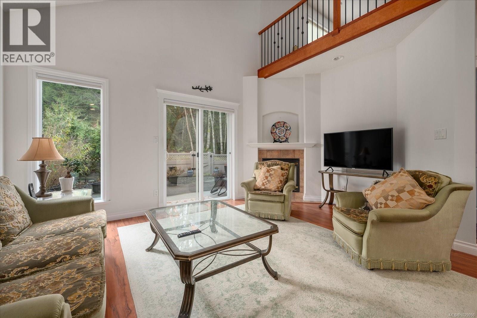 #42 1150 WALKEM RD - 18