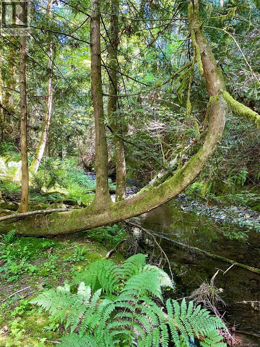 #42 1150 WALKEM RD - 45