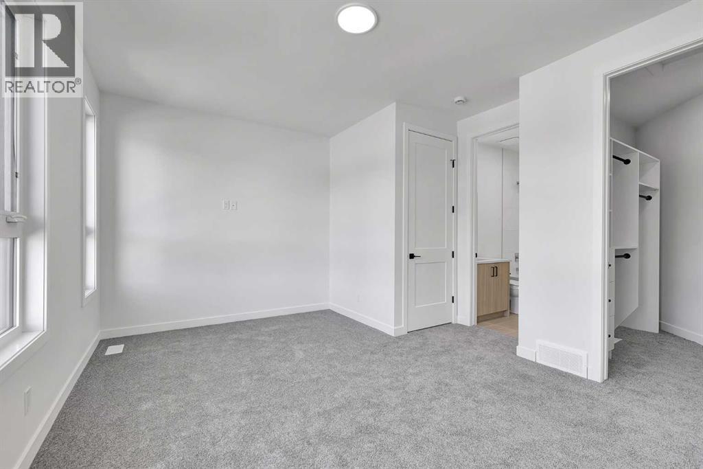 Single Family House for Sale in  Bowness Road NW Montgomery Calgary 