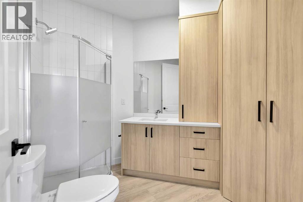 4905 Bowness Road NW, Calgary, Alberta