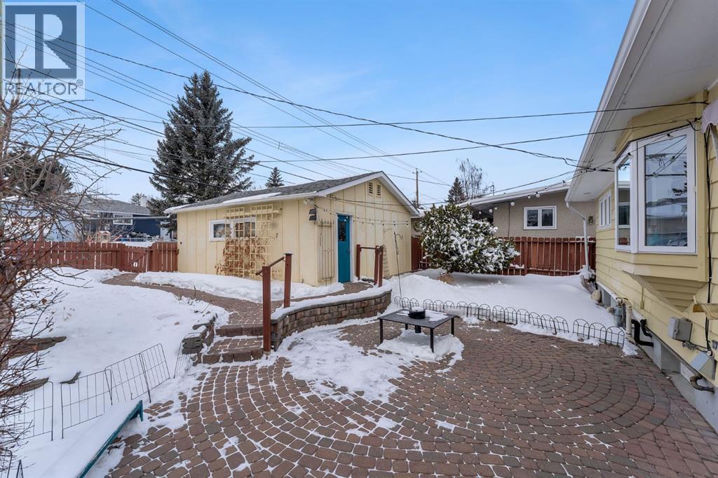 Single Family House Bungalow for Sale in  Kentish Drive SW Kingsland Calgary 