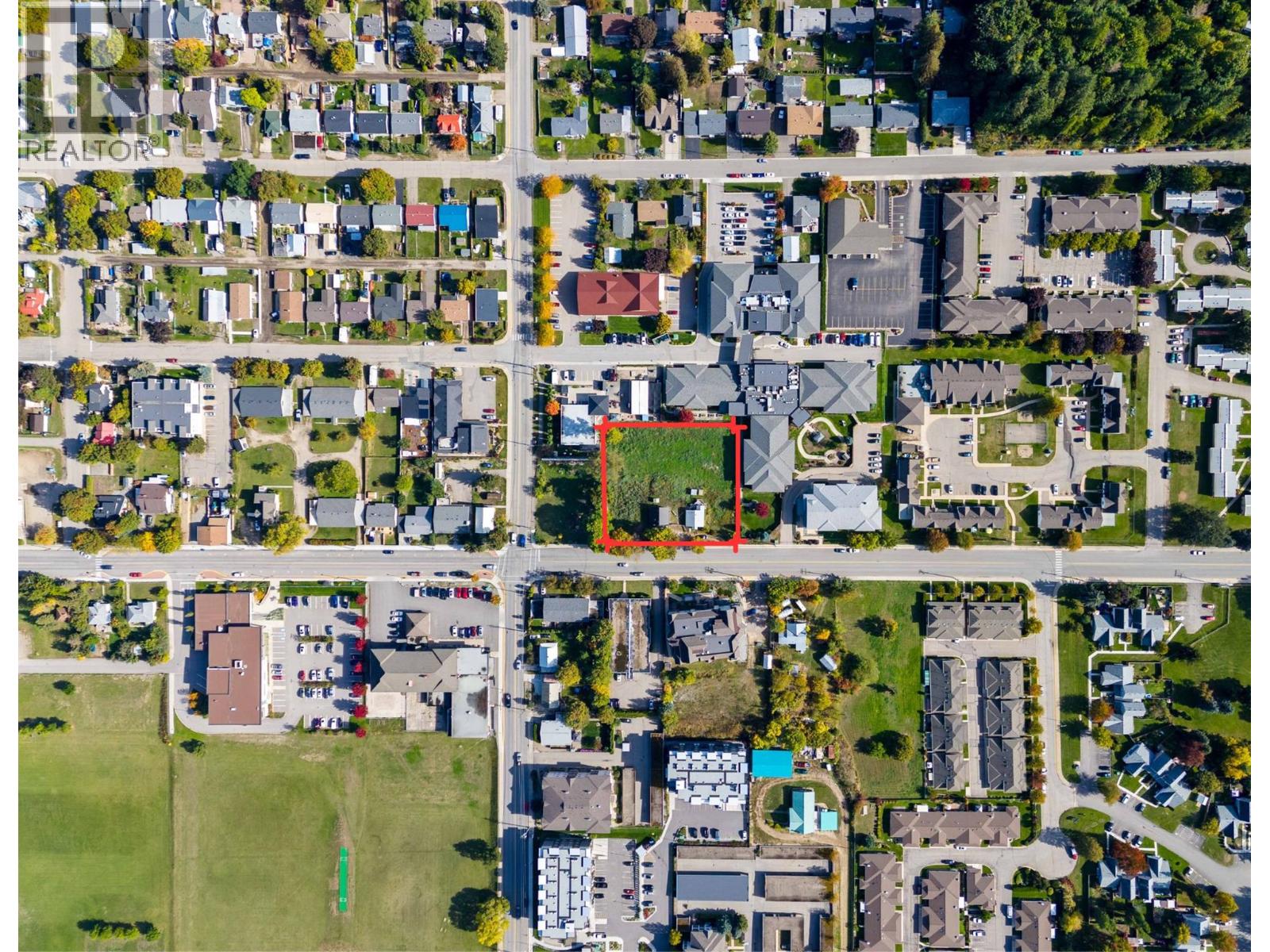 580 Shuswap Street SE, Salmon Arm