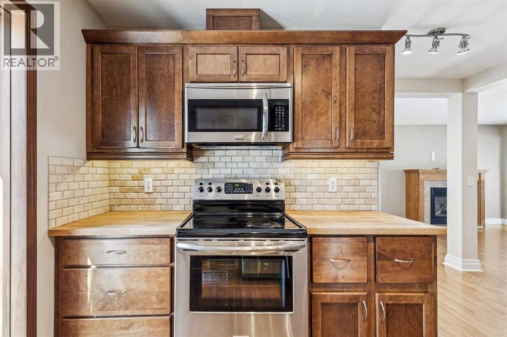 Single Family House Bungalow for Sale in  Centre A Street NE Thorncliffe Calgary 