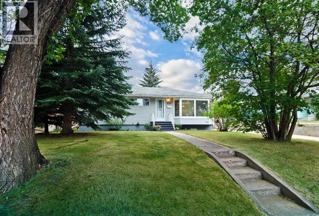Single Family House Bungalow for Sale in  Centre A Street NE Thorncliffe Calgary 