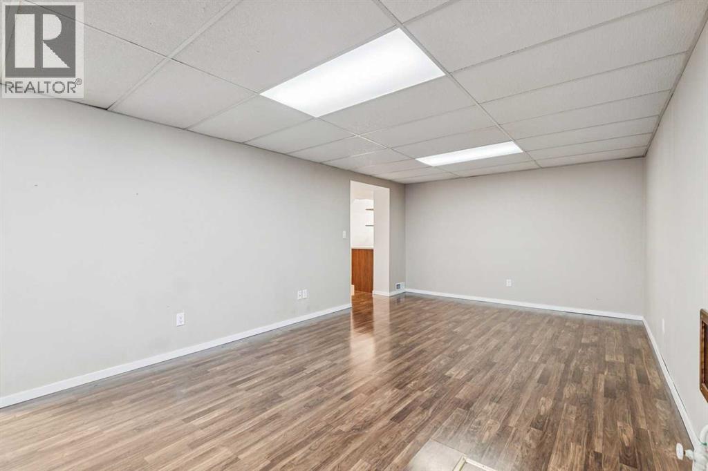 Single Family House Bungalow for Sale in  Centre A Street NE Thorncliffe Calgary 