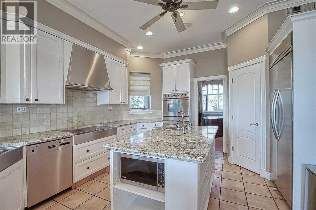 Single Family House for Sale in  Mt Douglas Point SE McKenzie Lake Calgary 