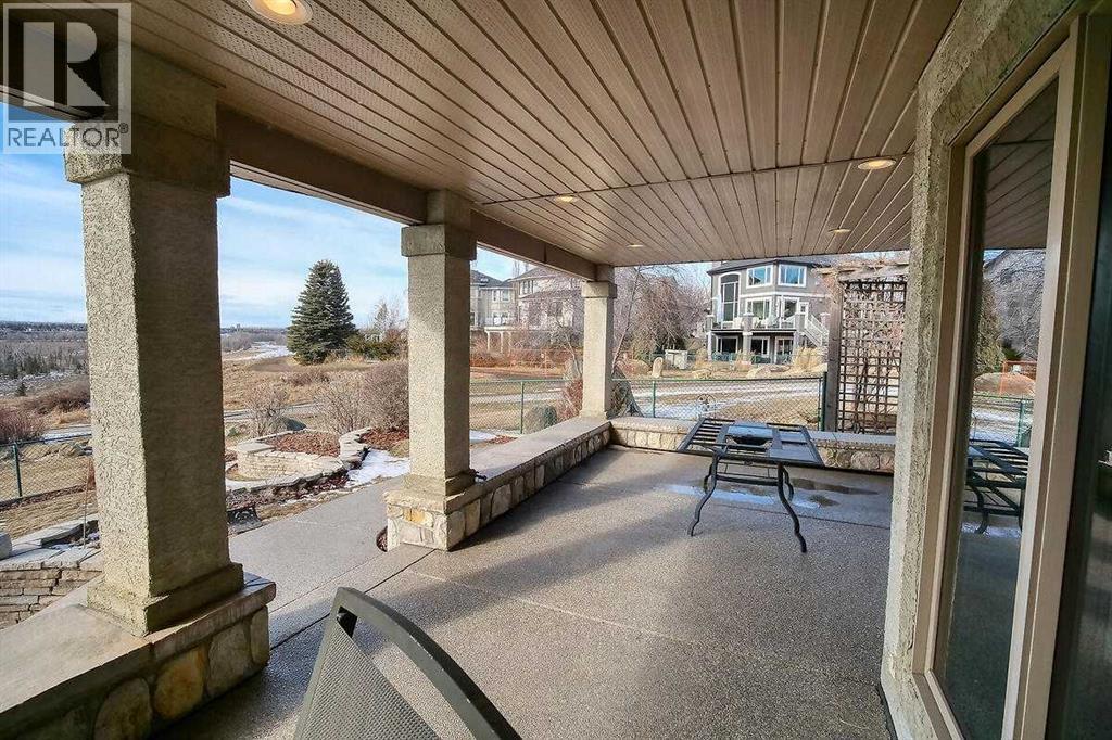 Single Family House for Sale in  Mt Douglas Point SE McKenzie Lake Calgary 