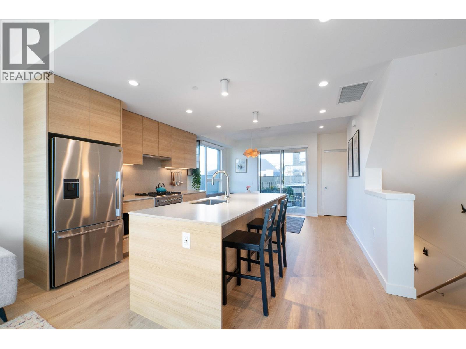 #19-6340 MARKET Avenue, Delta