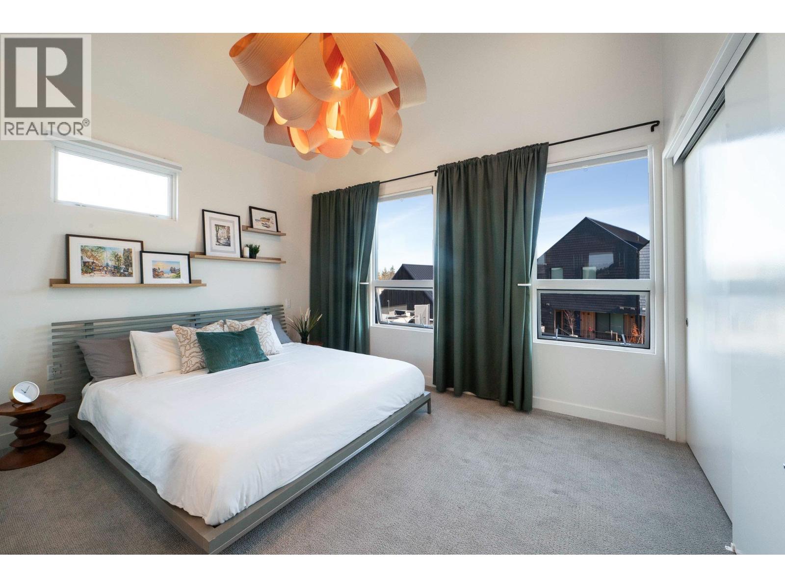 #19-6340 MARKET Avenue, Delta